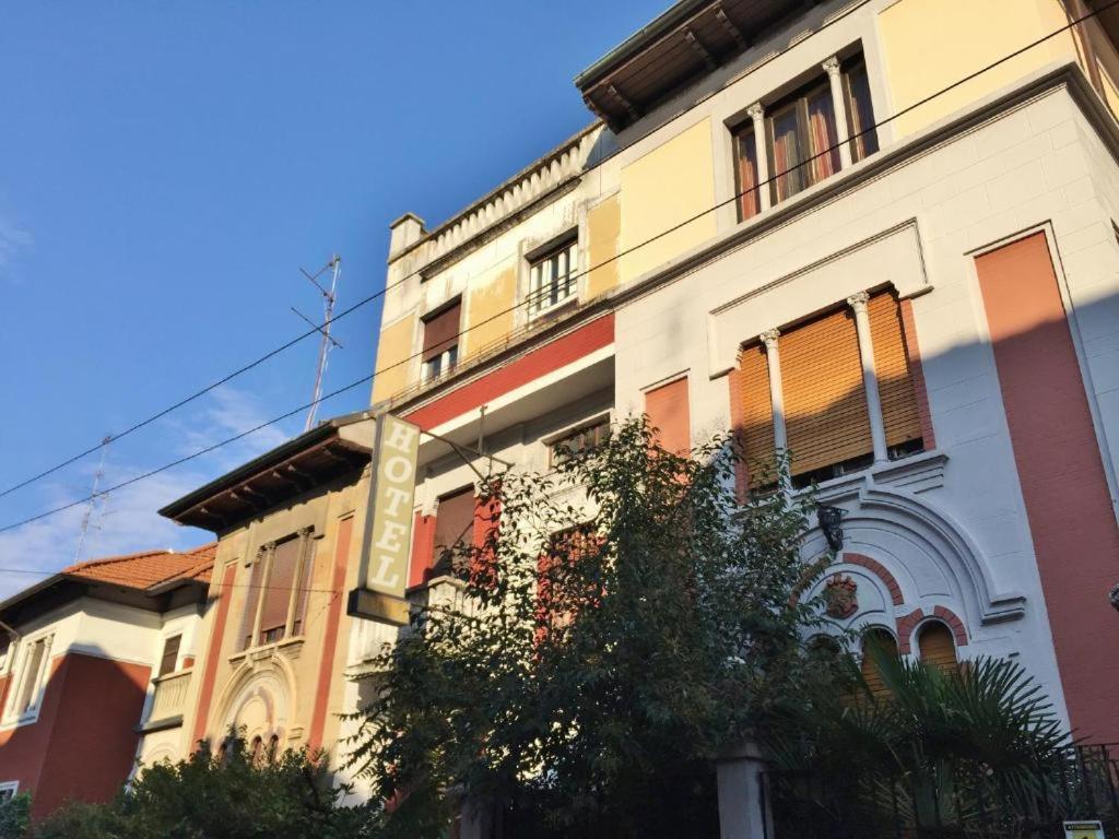 Ambra Boutique Hotel Milan Luaran gambar